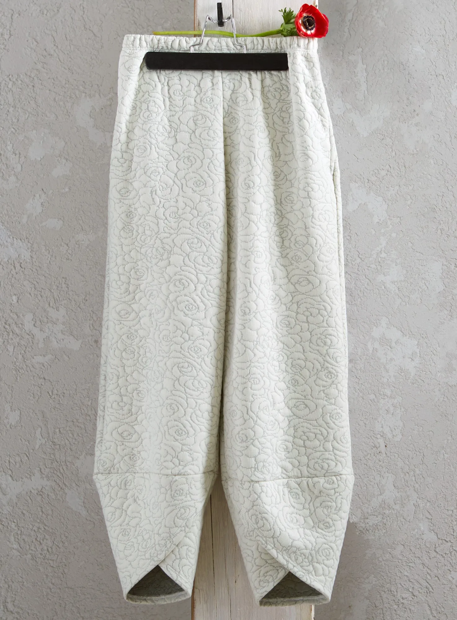Floral Quilted Tulip Pants